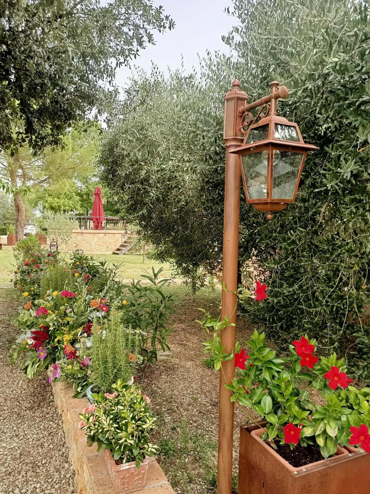 Relais Antico Borgo San Lorenzo Poggibonsi Exterior photo